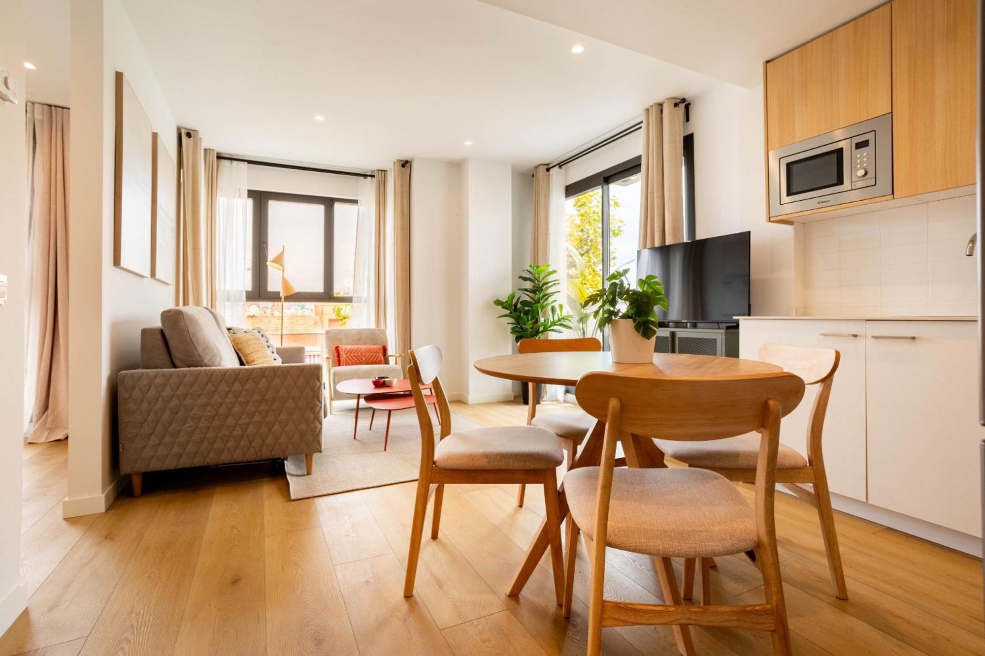 Alcala En Madrid Apartment ภายนอก รูปภาพ